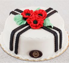 Tort urodzinowy, tort na urodziny w warszawskiej filii cukierni Victoria